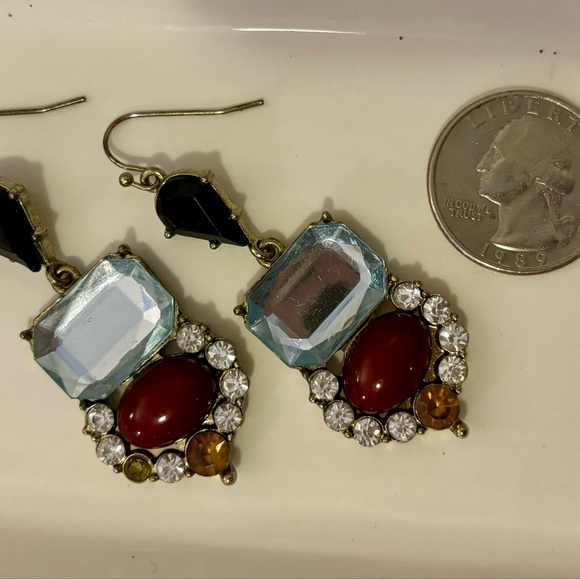 🌟BUY 1 GET 1 FREE🌟 Glamorous drop earrings *Stone Missing* - Picture 5 of 6